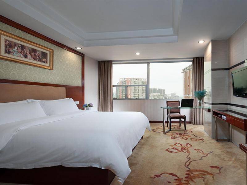 Vienna Hotel Qingyuan Lianjiang Road Exterior foto